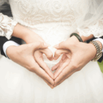 Quels sont les 4 éléments que doit porter la mariée le jour du mariage ?